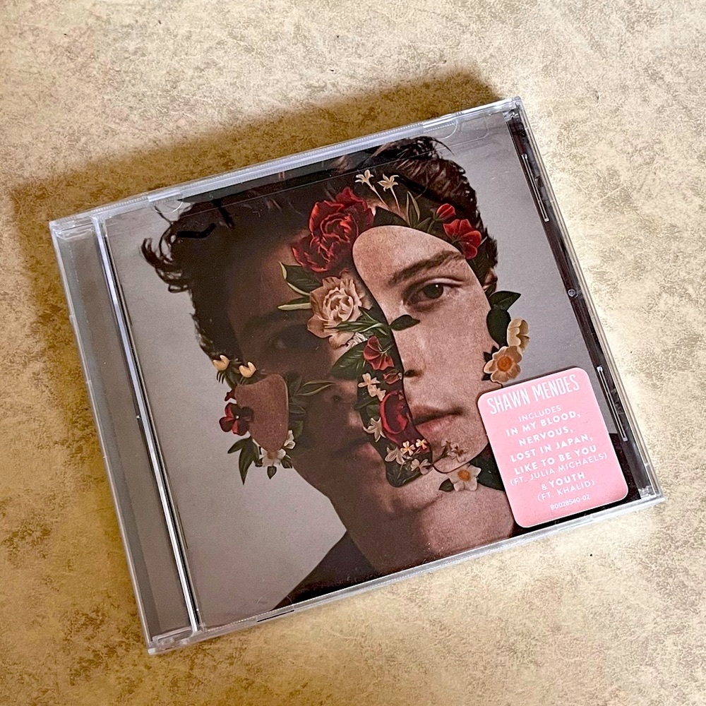 *SEALED* ‘Shawn Mendes’ CD